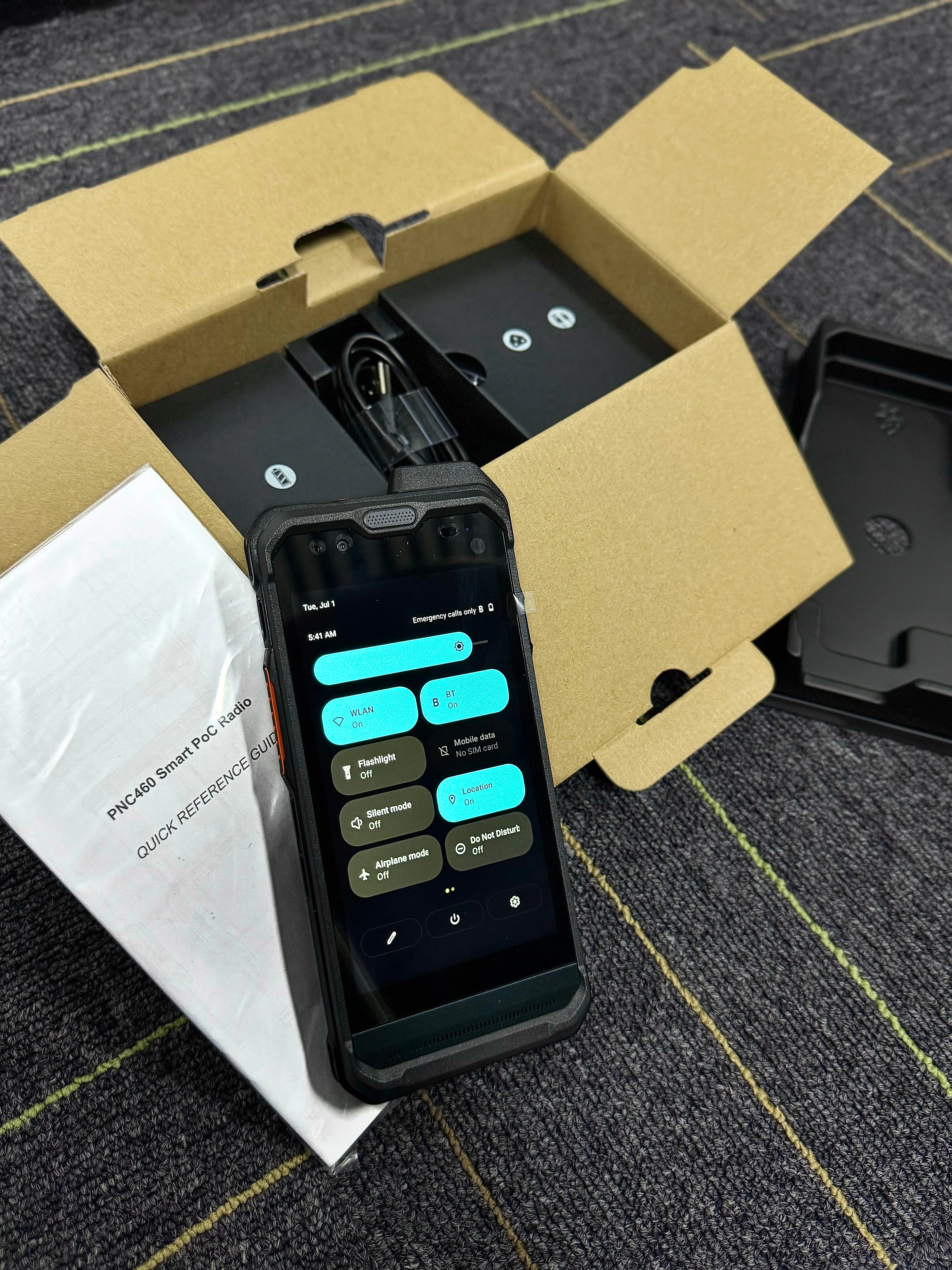 Hytera PNC460 detail view